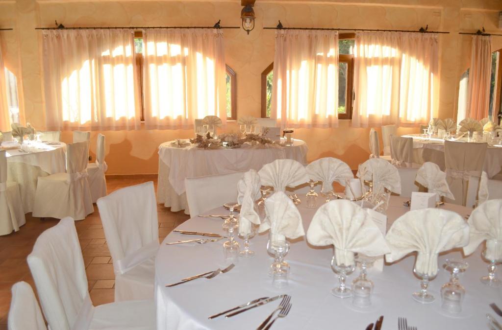 Hotel Giardino Corte Rubja Iglesias Buitenkant foto