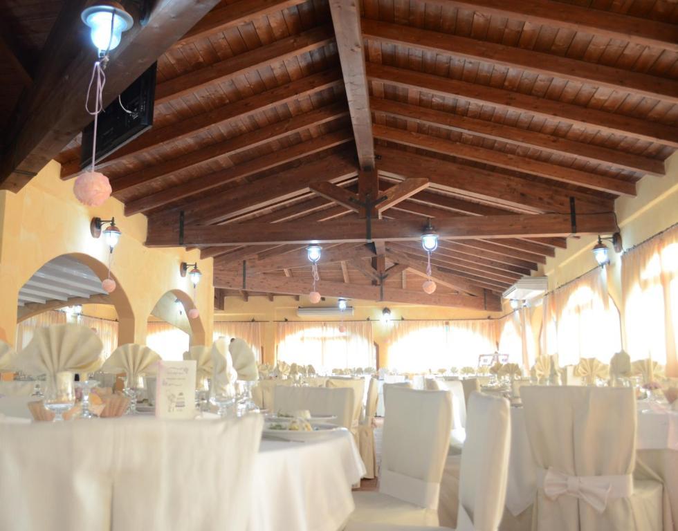 Hotel Giardino Corte Rubja Iglesias Buitenkant foto