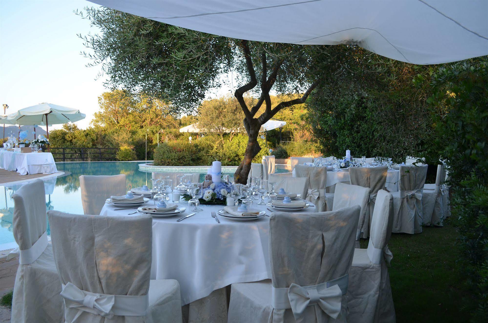 Hotel Giardino Corte Rubja Iglesias Buitenkant foto