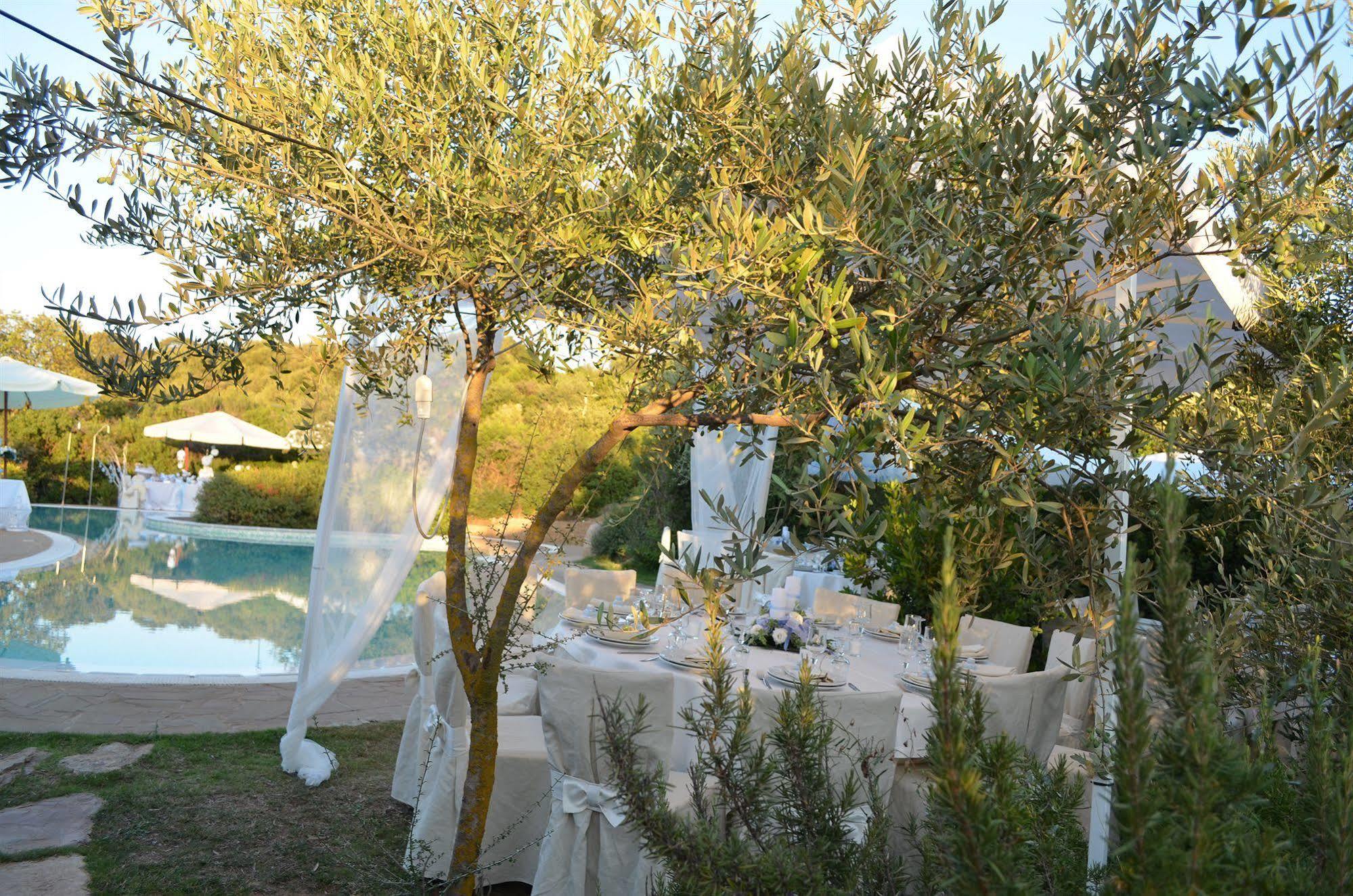 Hotel Giardino Corte Rubja Iglesias Buitenkant foto