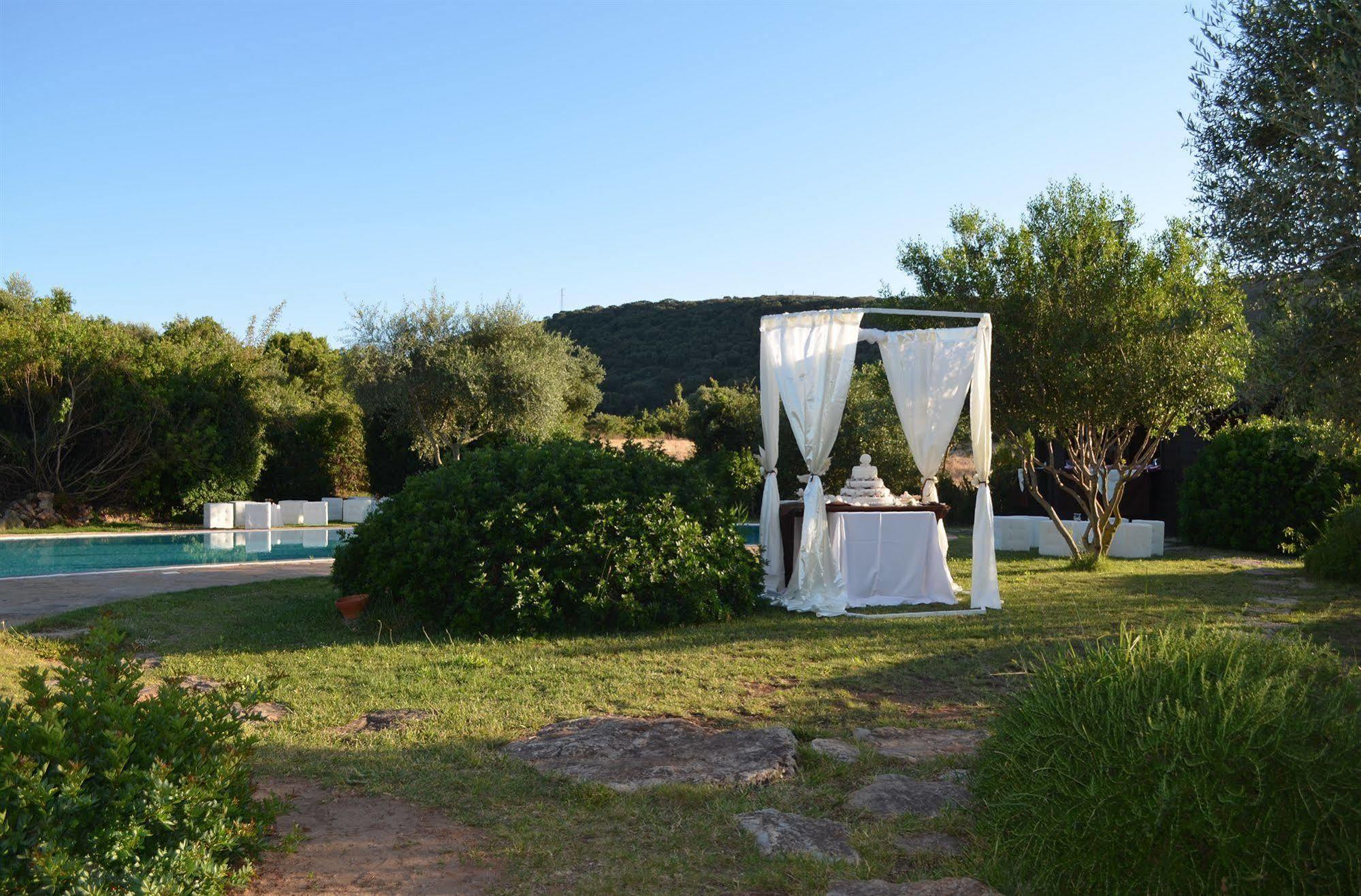 Hotel Giardino Corte Rubja Iglesias Buitenkant foto